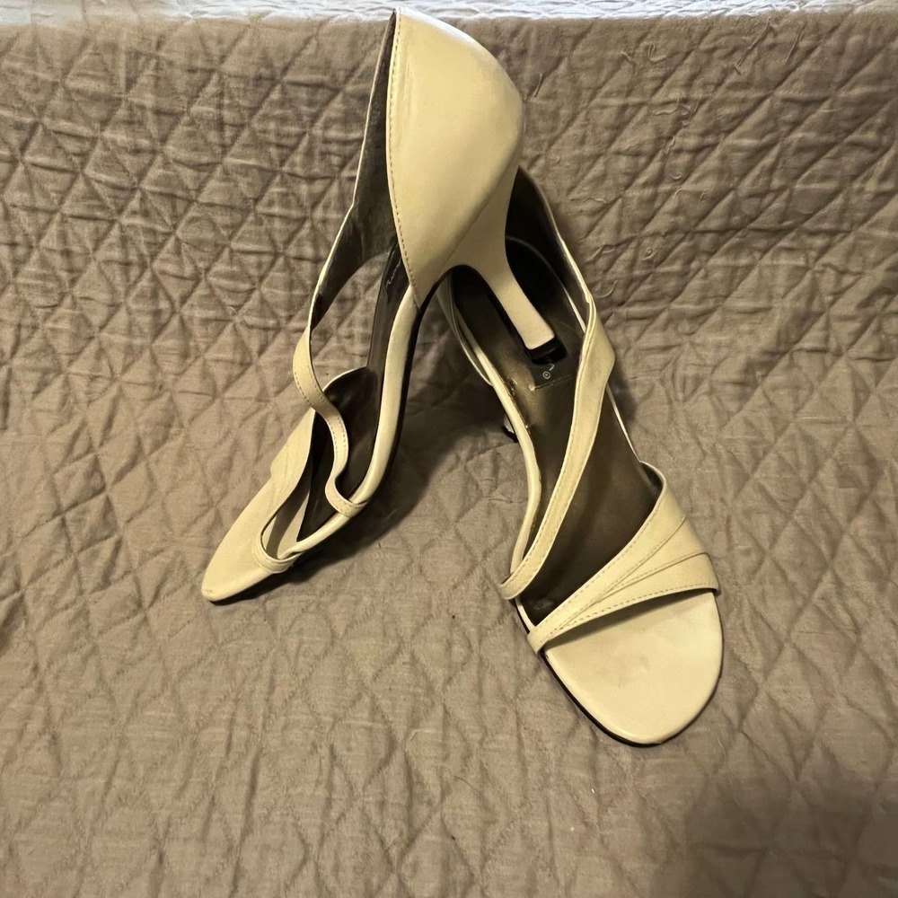5/ $25 𝅺David Aaron White leather heeled sandals Elysia Style 7M